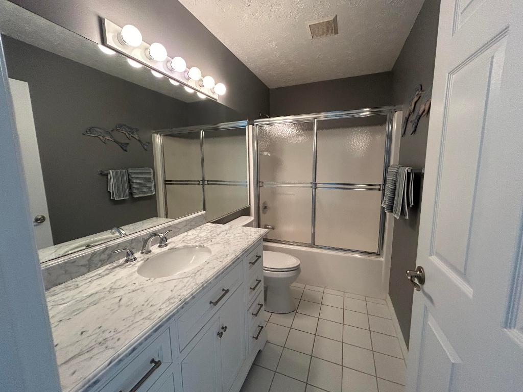 SPANISH LAKES FAIRWAYS NE PHASE - Residential