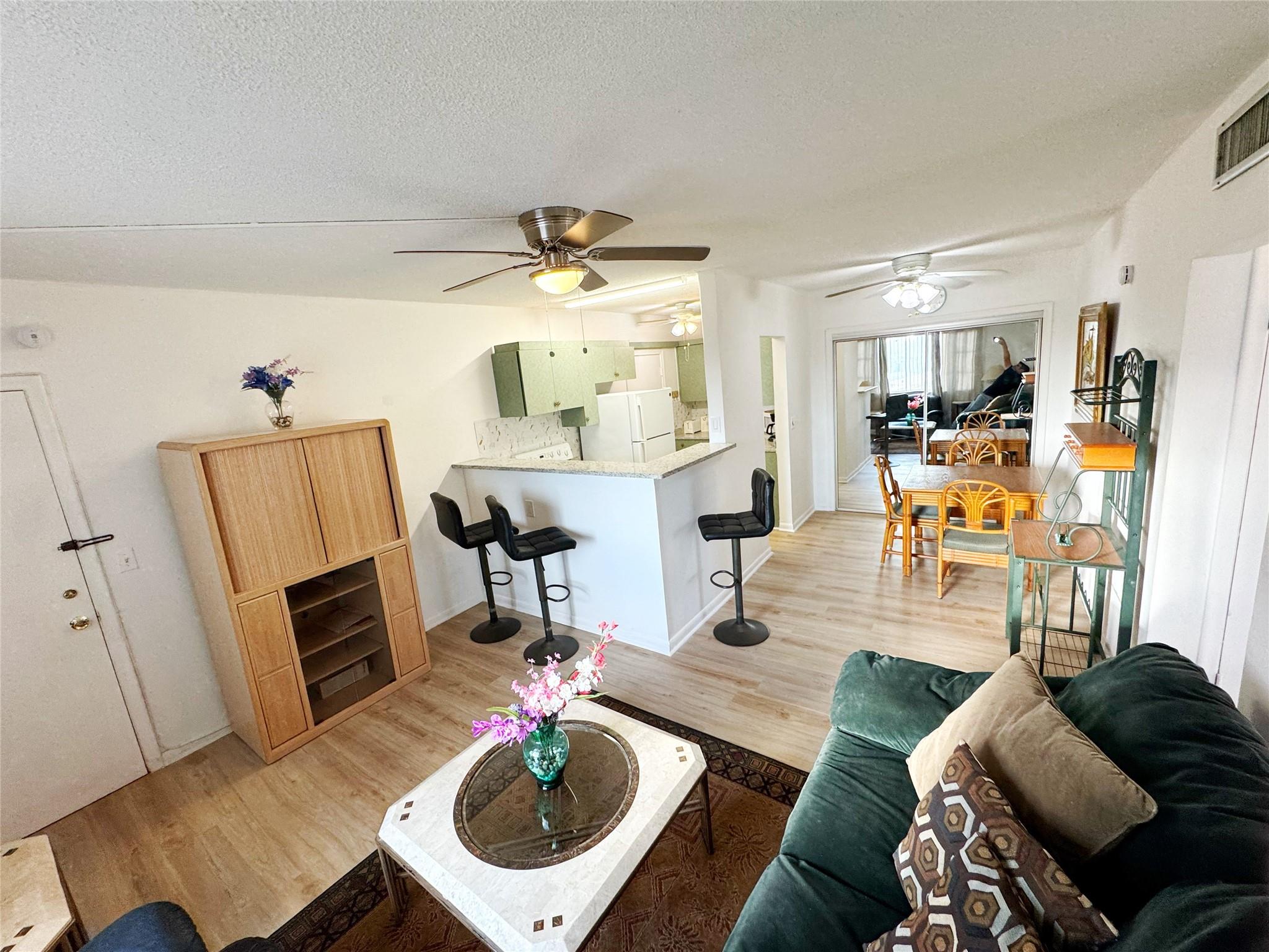 THE VIRGINIAN APARTMENTS - Residential