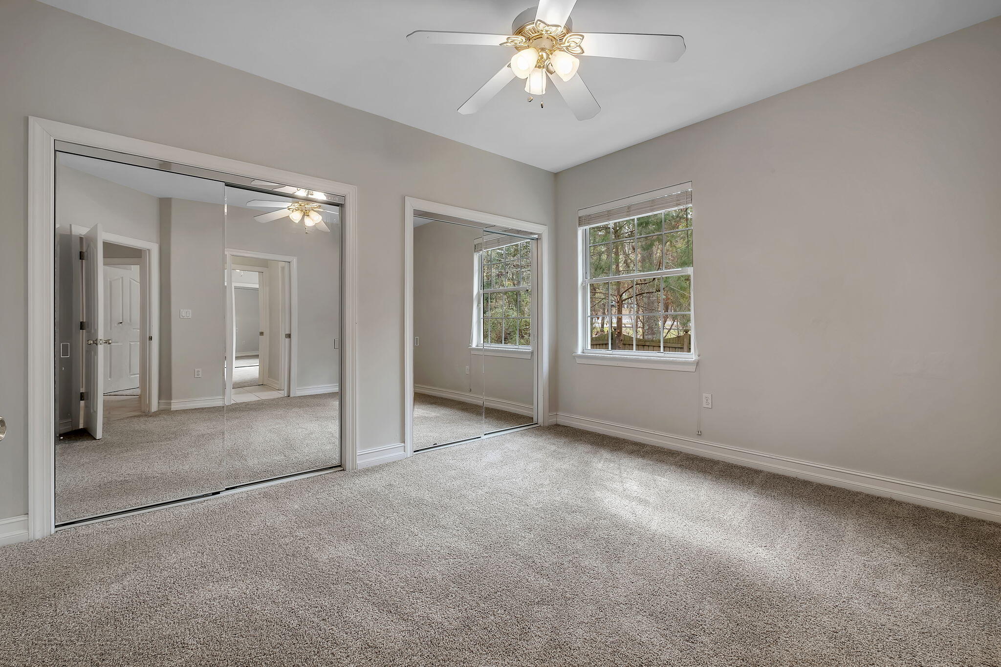 GOLDEN EAGLE UNIT NO 8 - Residential