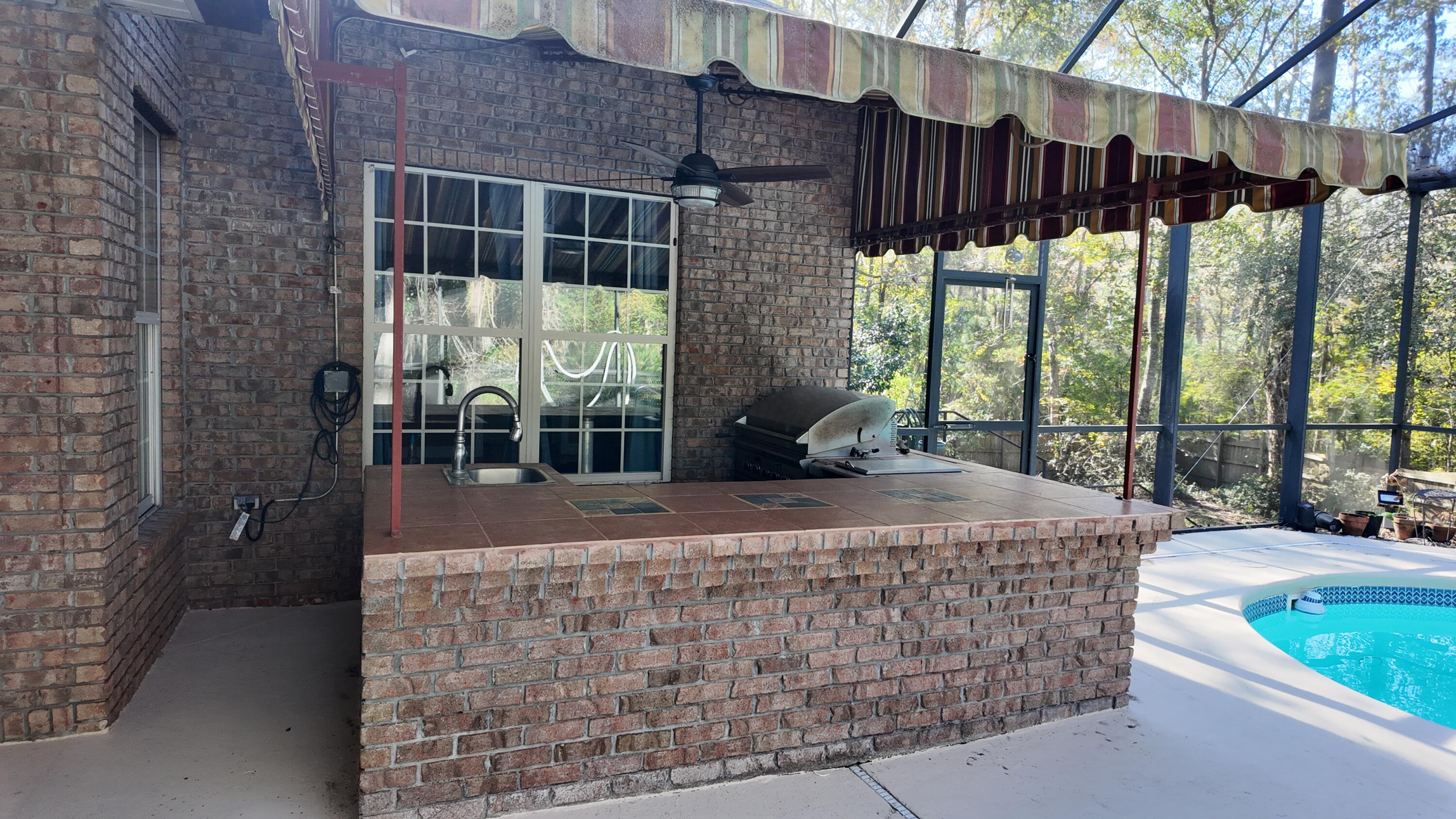 GOLDEN EAGLE UNIT NO 8 - Residential
