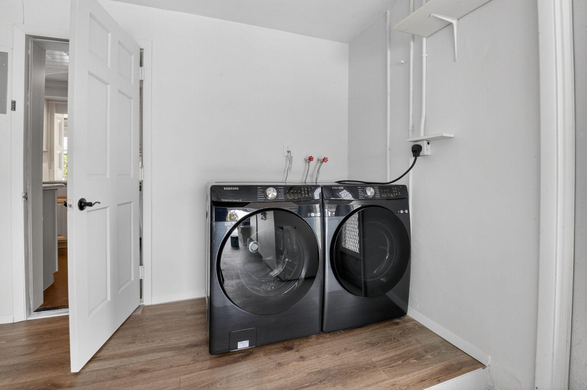 PALM BEACH LEISUREVILLE REPLAT - Residential