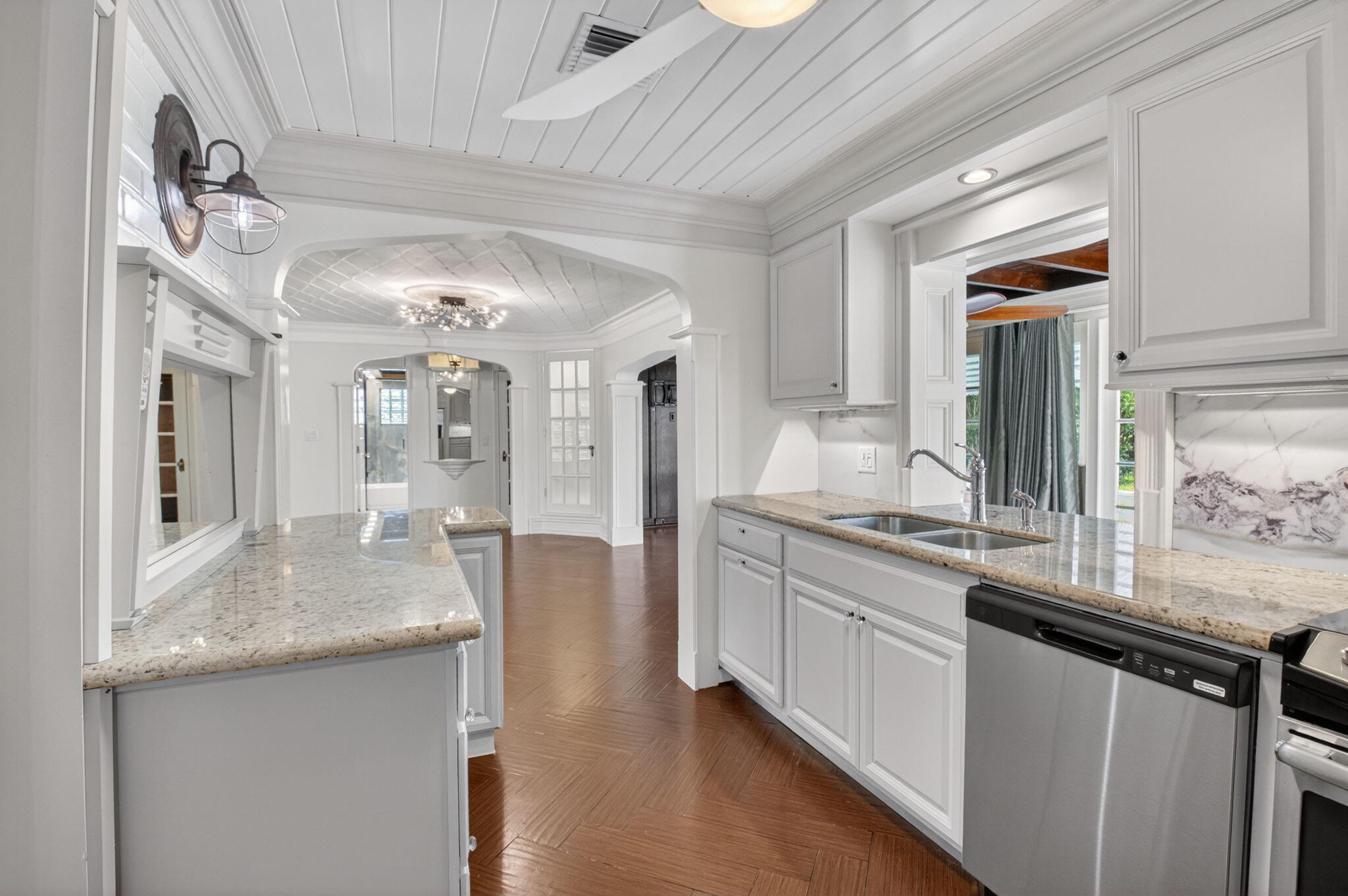 PALM BEACH LEISUREVILLE REPLAT - Residential