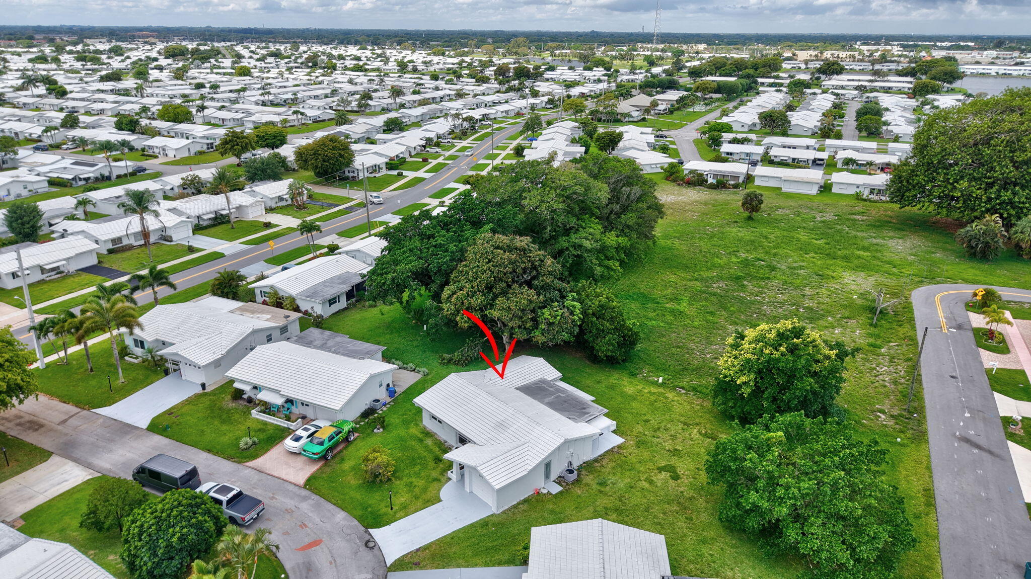 PALM BEACH LEISUREVILLE REPLAT - Residential