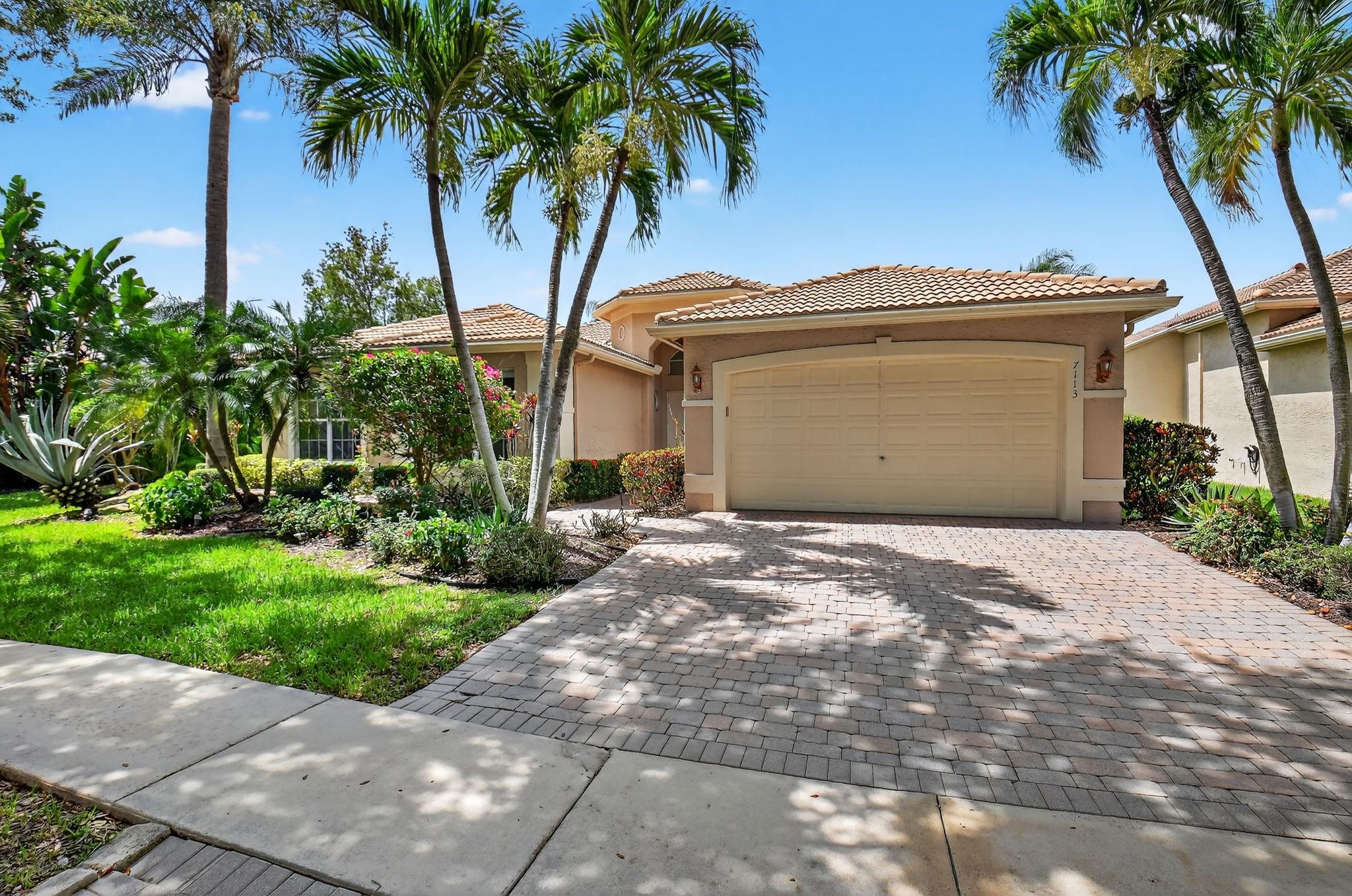 7113 Francisco Bend Dr