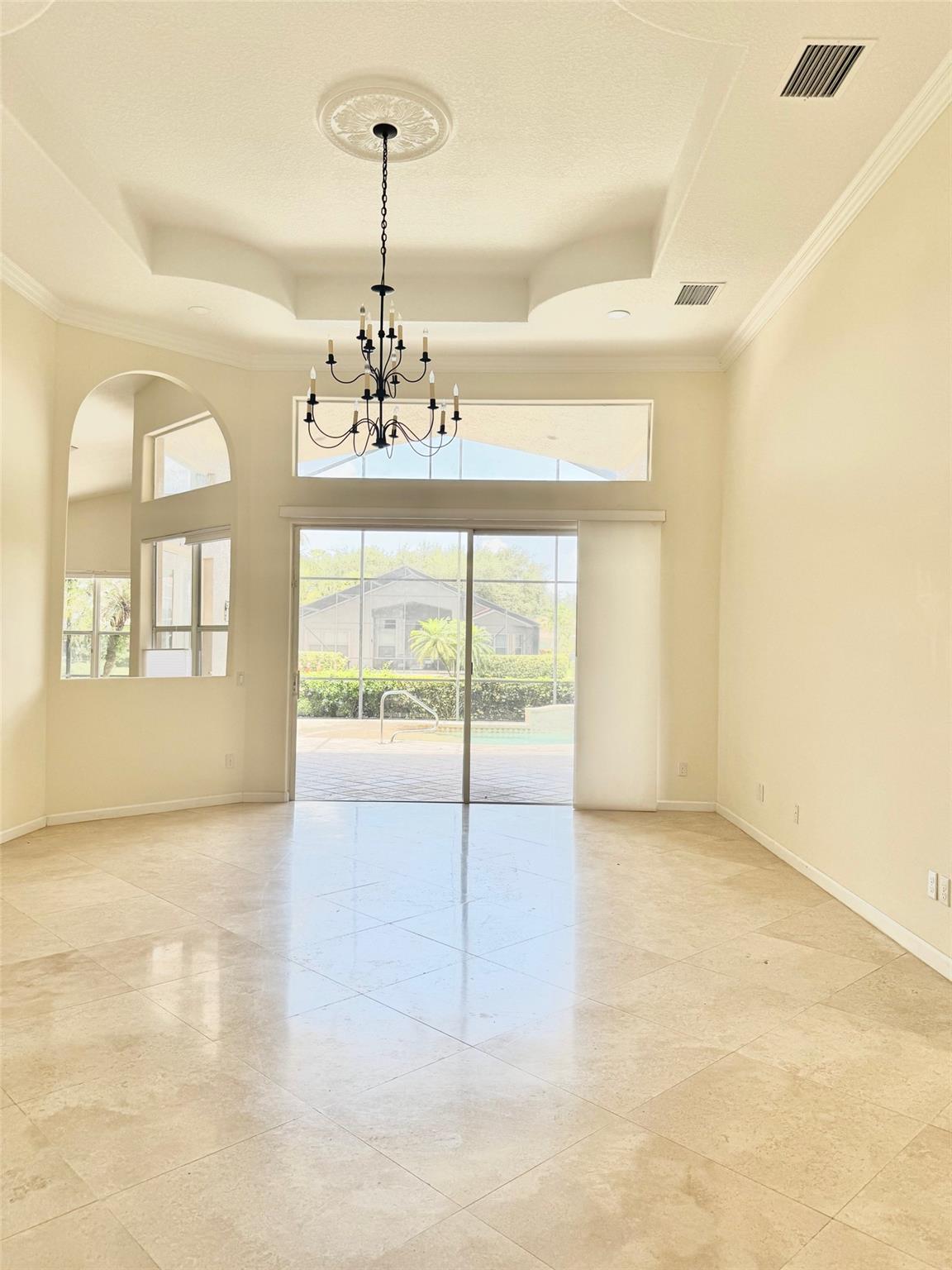 7113 Francisco Bend Dr