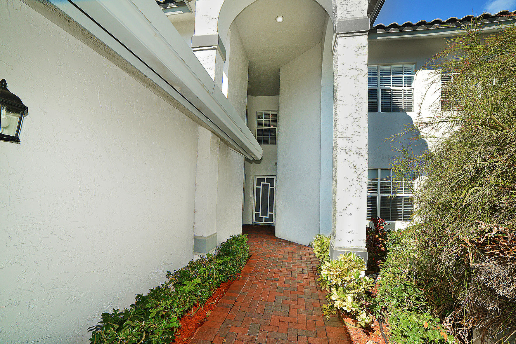 BRIARWOOD AT INDIAN SPRINGS CONDO - Residential