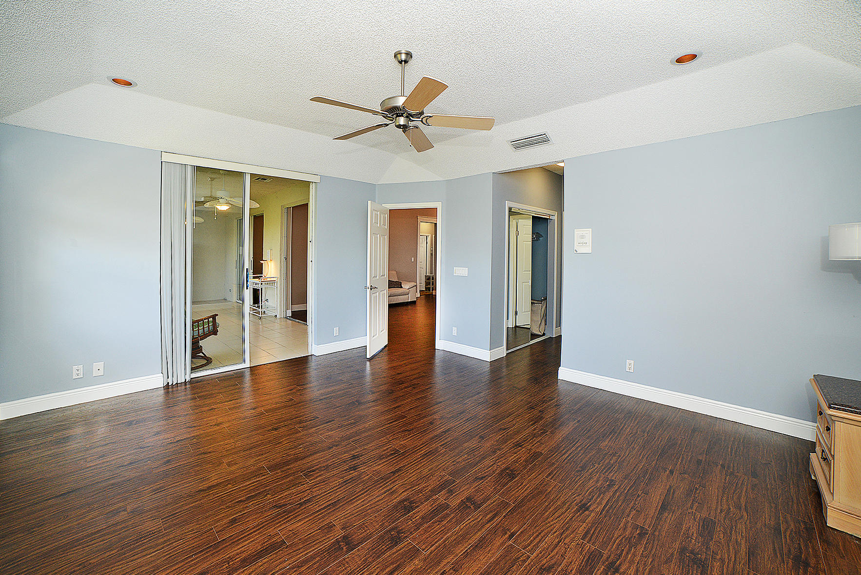 BRIARWOOD AT INDIAN SPRINGS CONDO - Residential