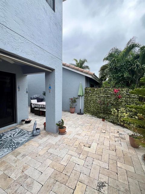 listing image 40