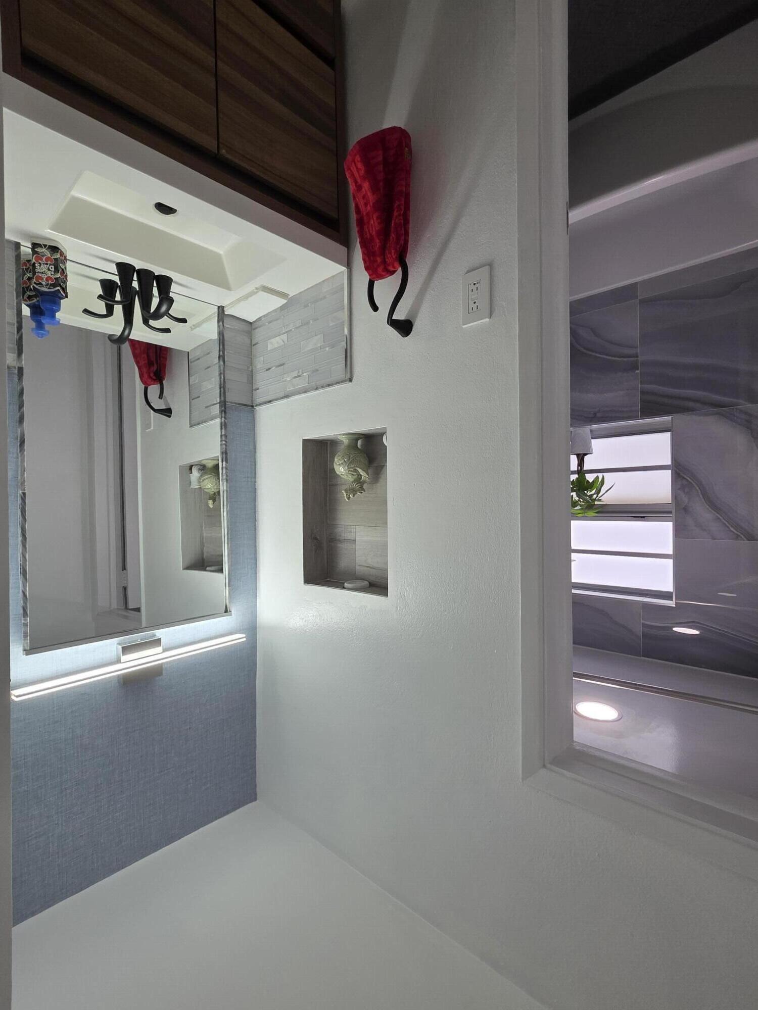 MAYFAIR ARMS CO-OP - Residential