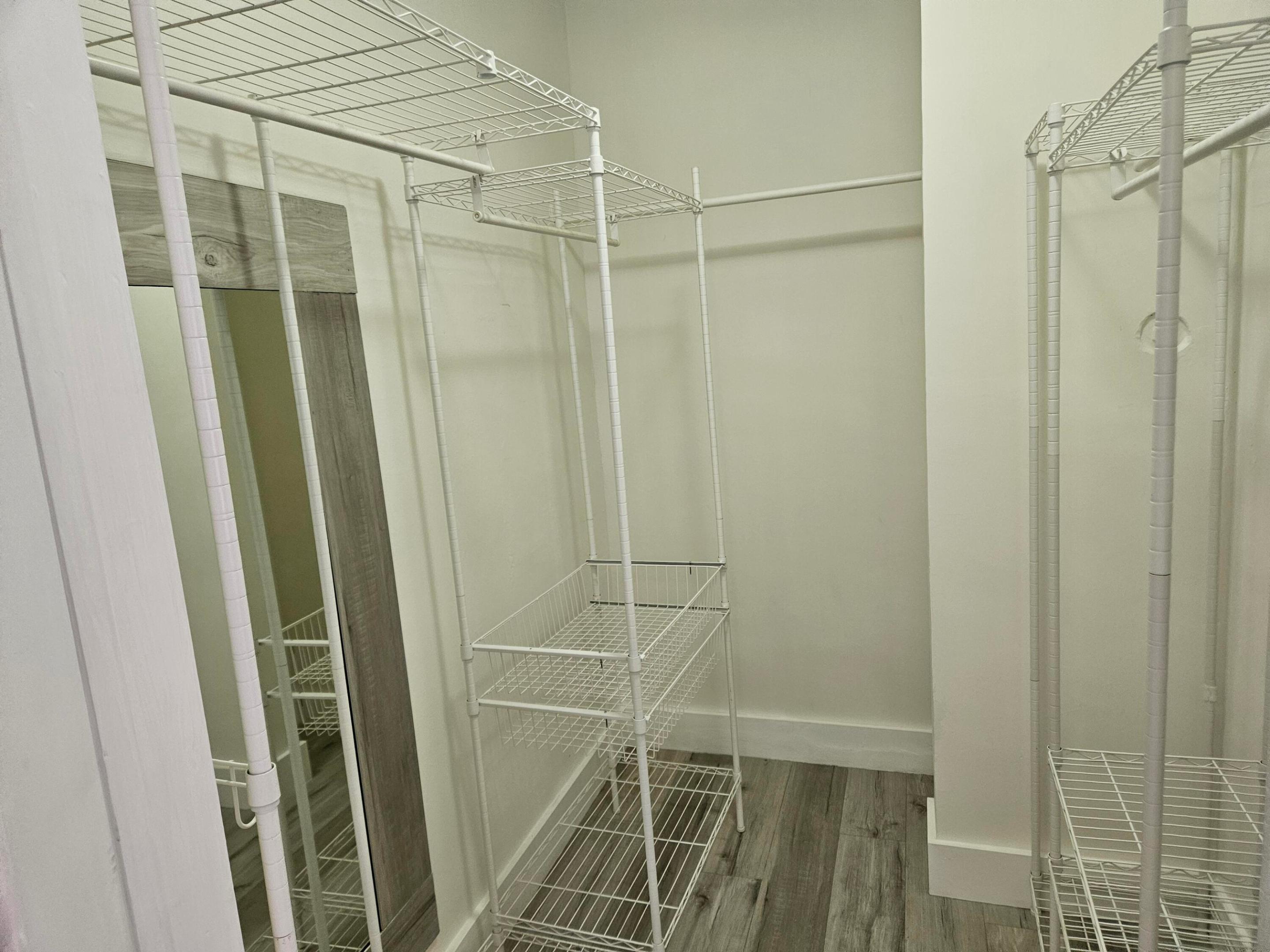 MAYFAIR ARMS CO-OP - Residential