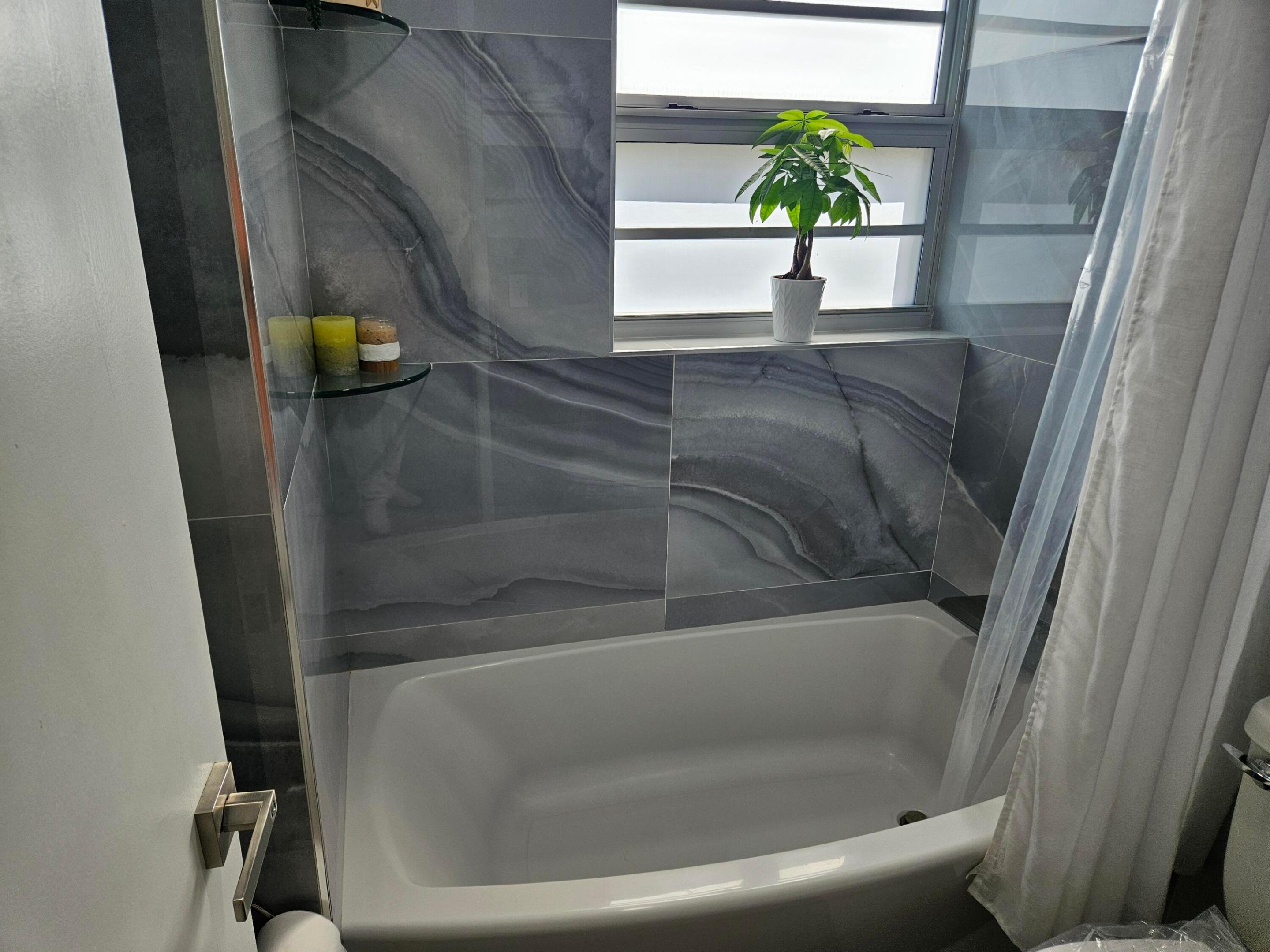 MAYFAIR ARMS CO-OP - Residential