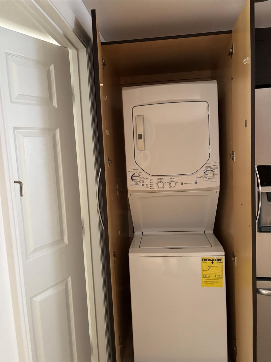 Hollywood Lakes Sec 1-32 - Residential