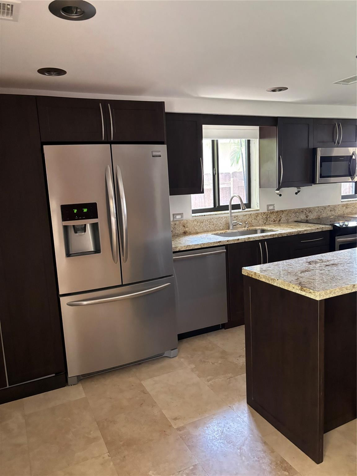 Hollywood Lakes Sec 1-32 - Residential