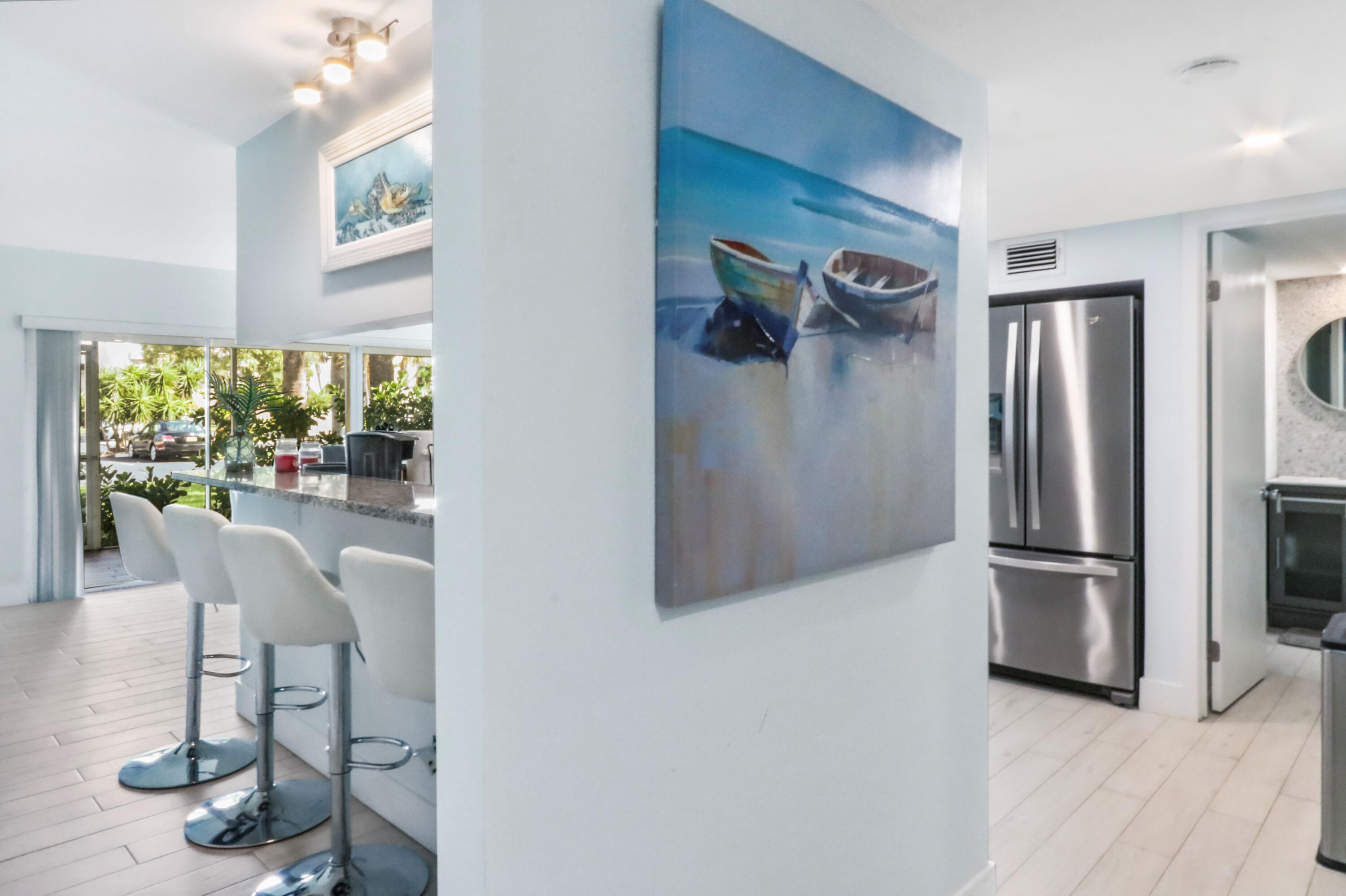 POOLSIDE VILLAS AT THE RACQUET CLUB CONDO FILE - Residential Lease