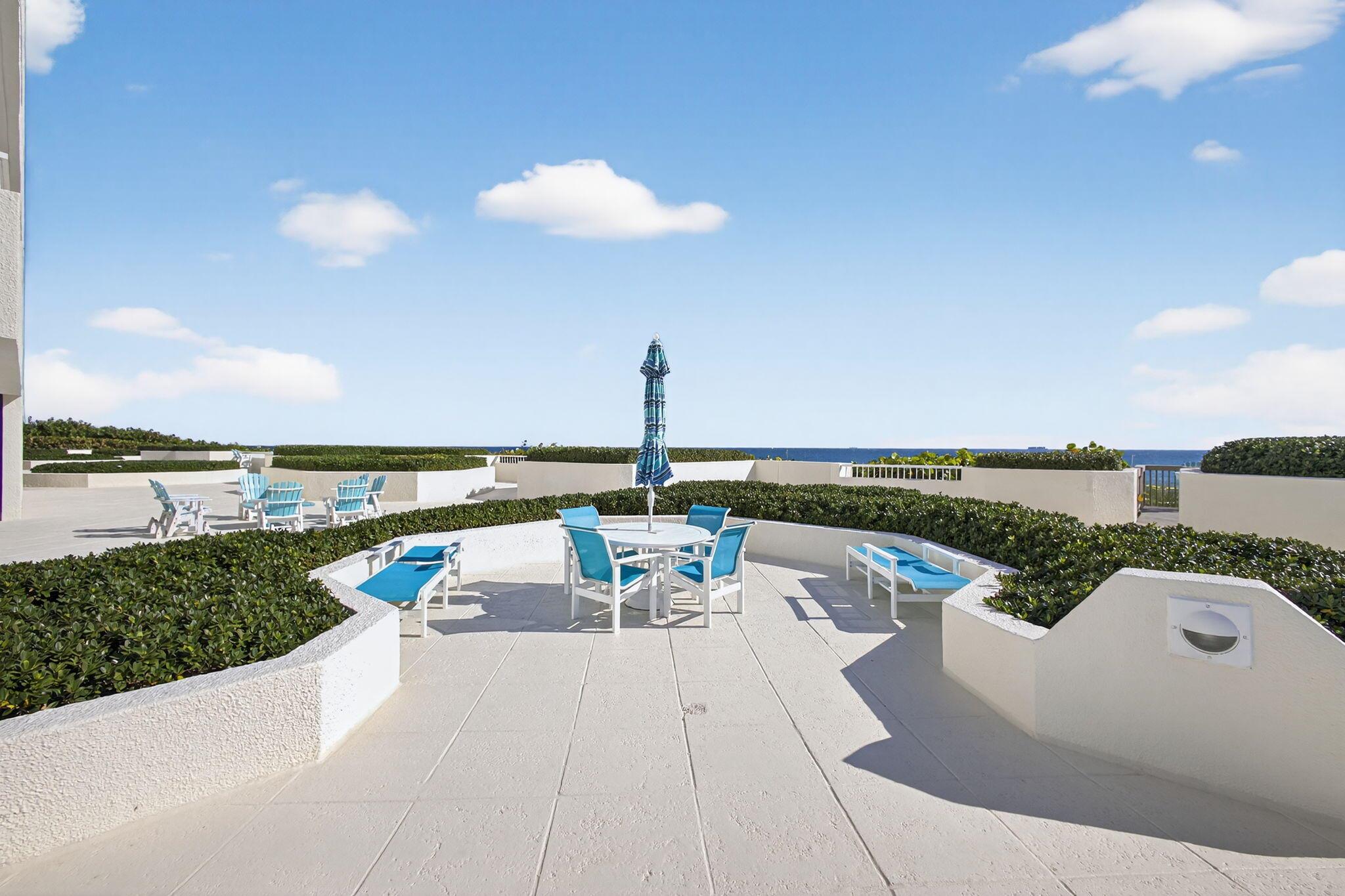 REACHES CONDO - Residential