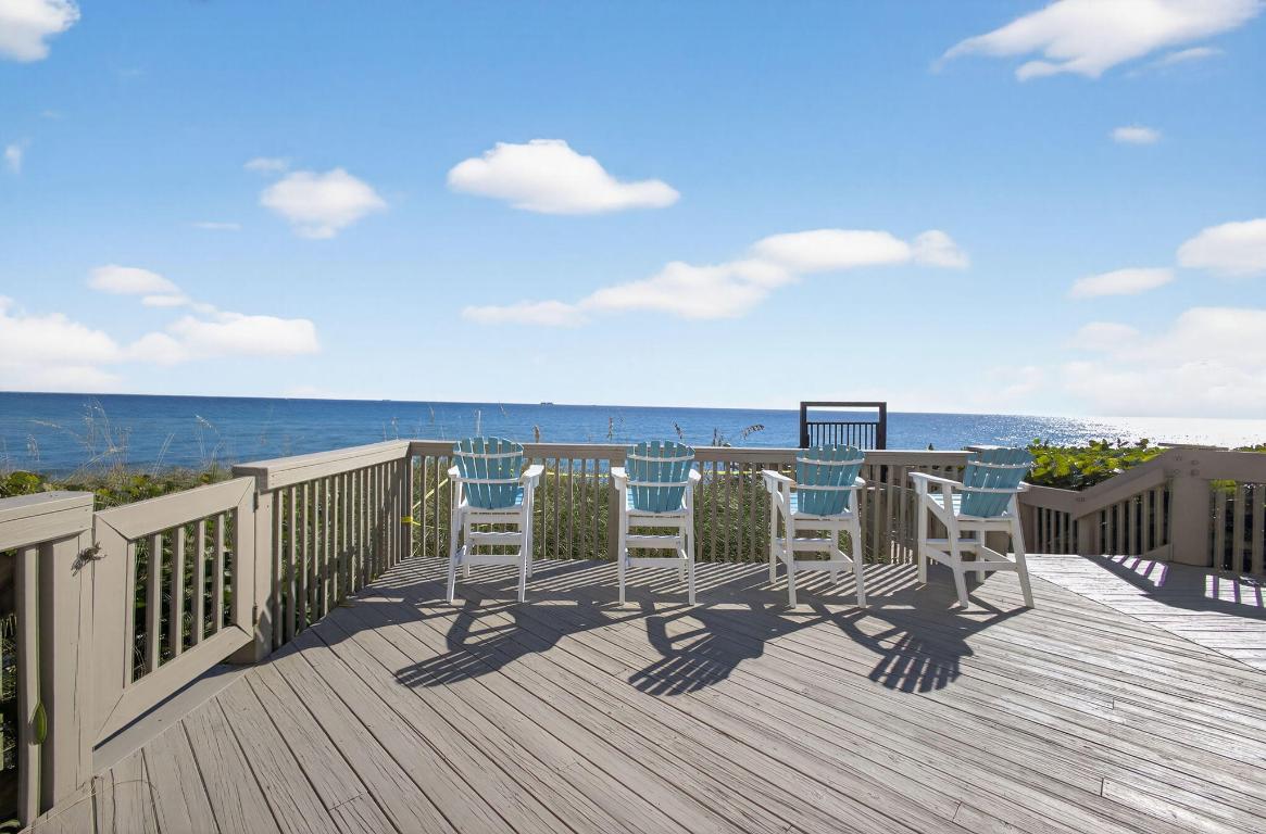 REACHES CONDO - Residential