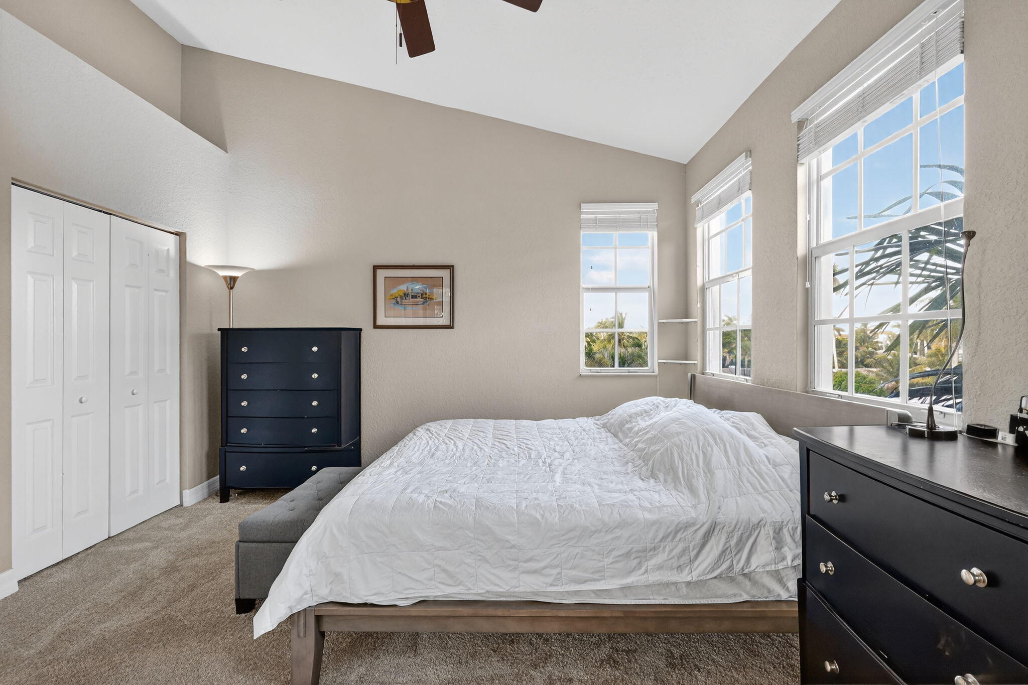 THE HARBORS - Residential