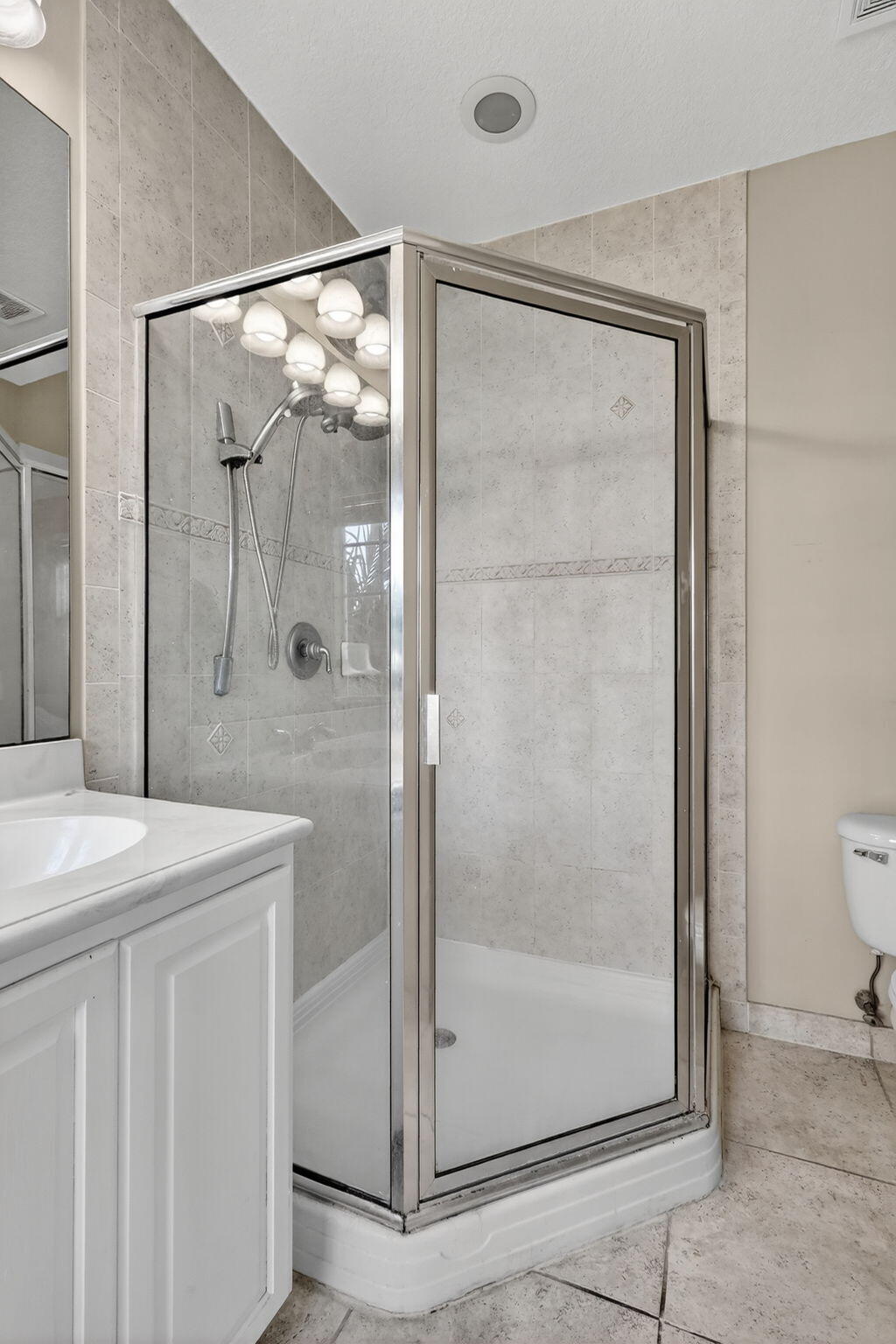 THE HARBORS - Residential