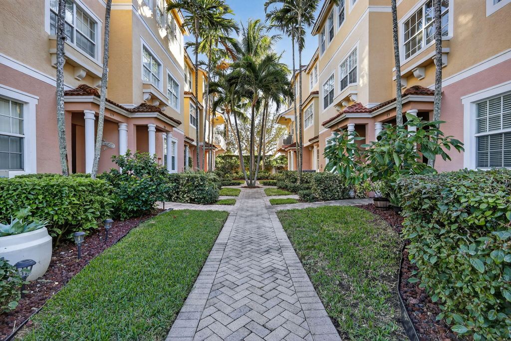 Photo of 115 Harbors Way, Boynton Beach, FL 33435 (MLS # R11144516)