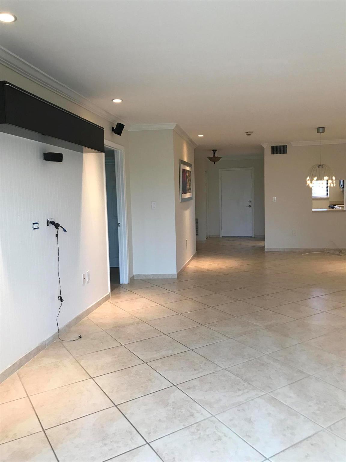 SOUTHGATE CONDO - Residential Lease