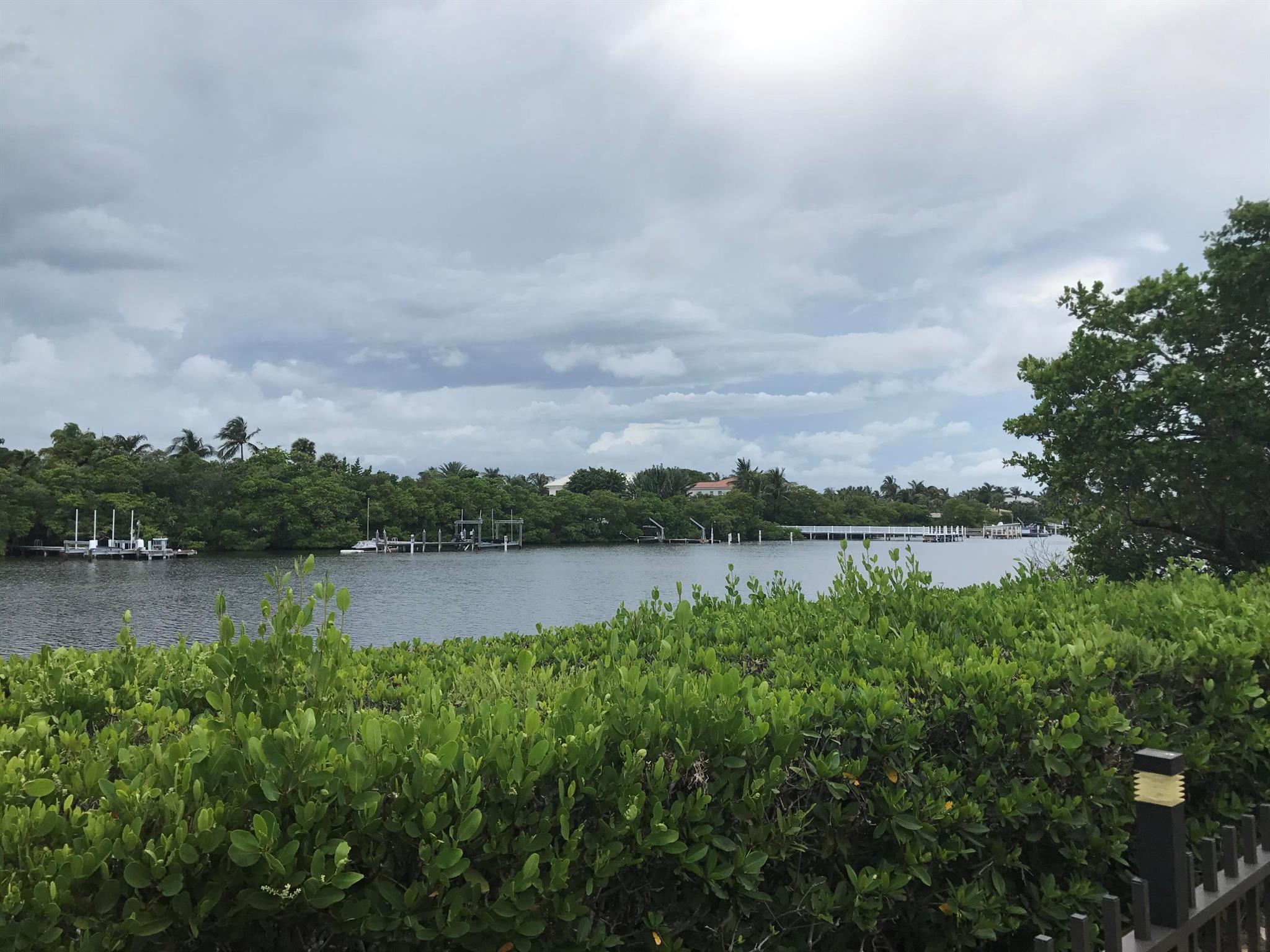 SOUTHGATE CONDO - Residential Lease