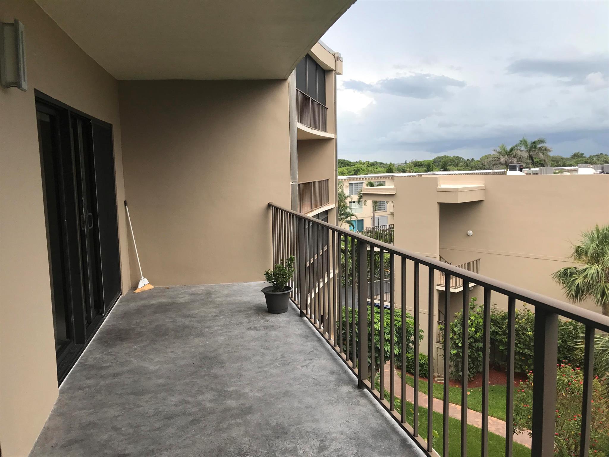 SOUTHGATE CONDO - Residential Lease