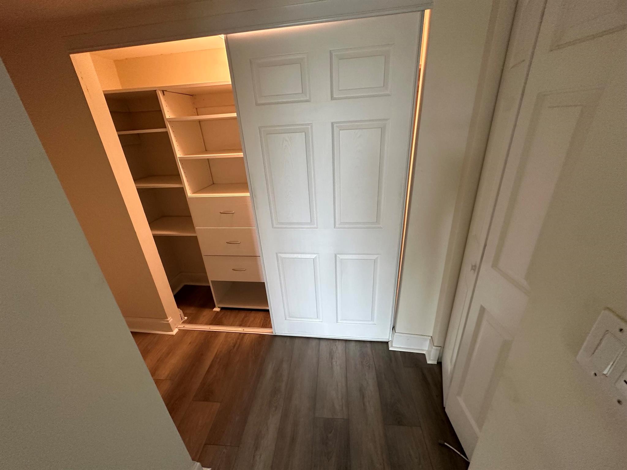 SOUTHGATE CONDO - Residential Lease