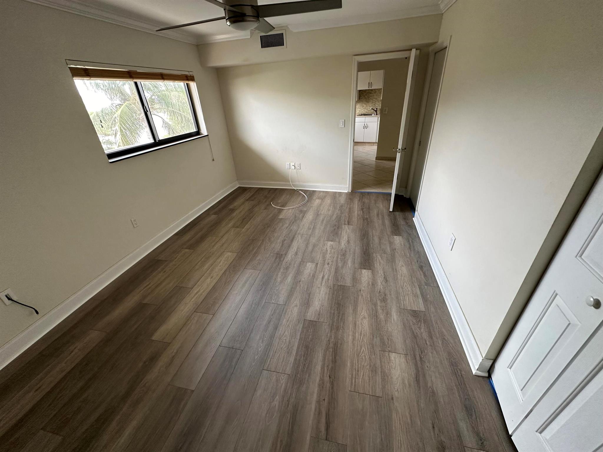 SOUTHGATE CONDO - Residential Lease