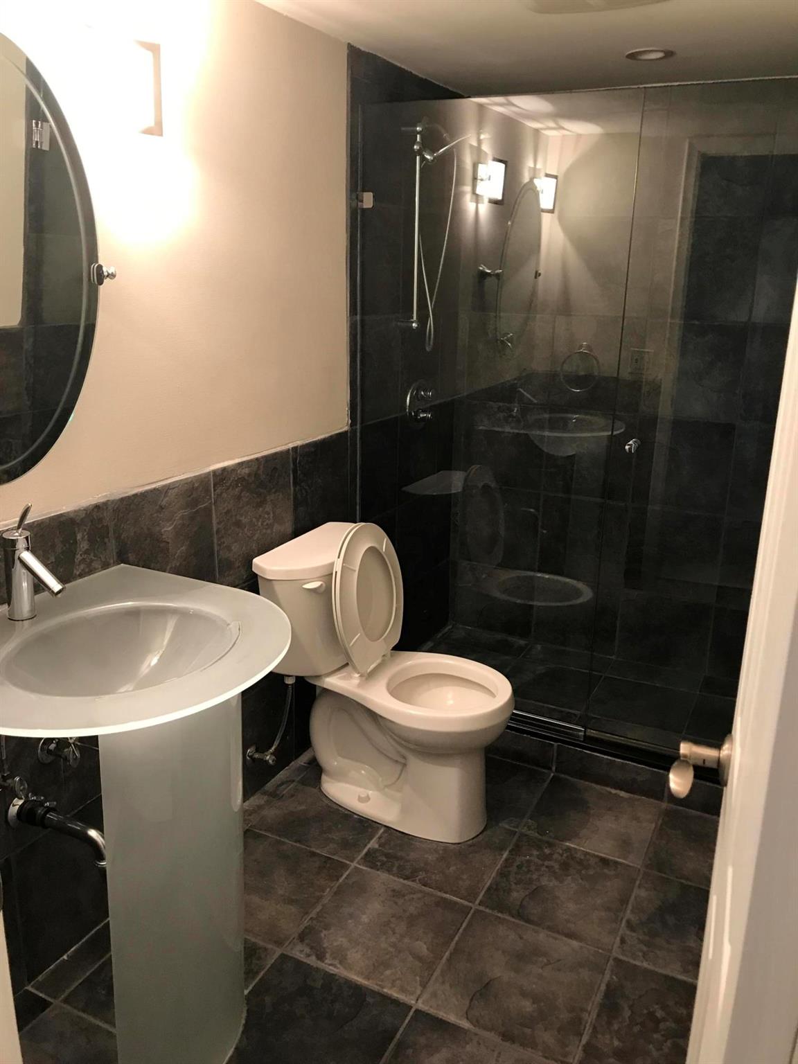 SOUTHGATE CONDO - Residential Lease