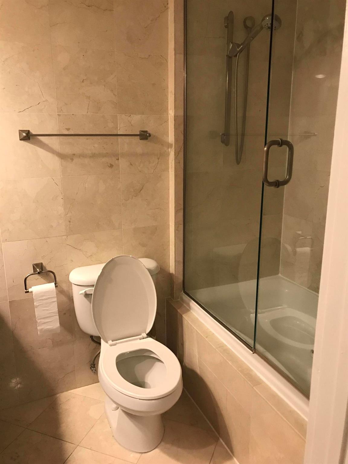 SOUTHGATE CONDO - Residential Lease