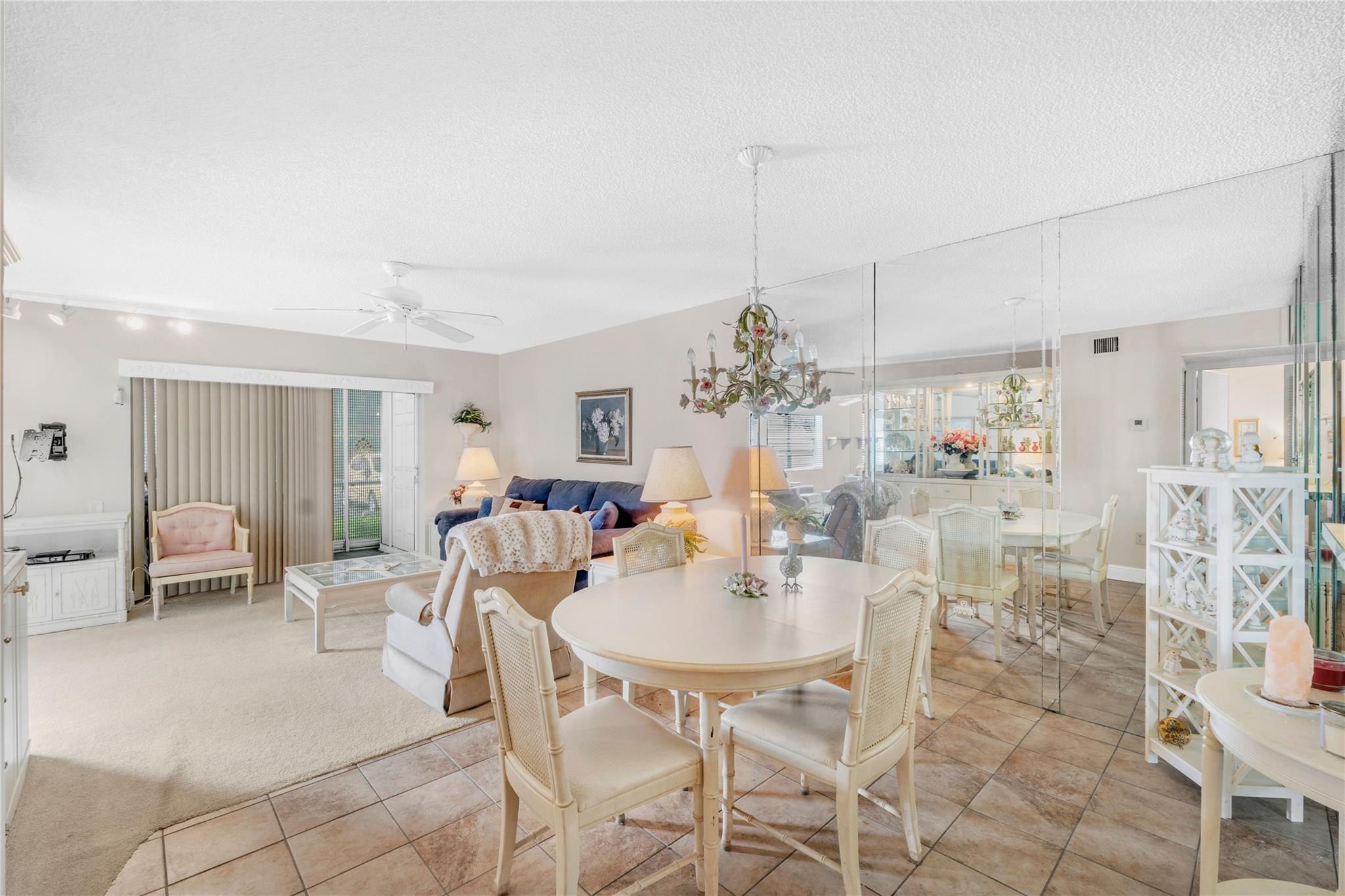 2998 Sunrise Lks Dr 115