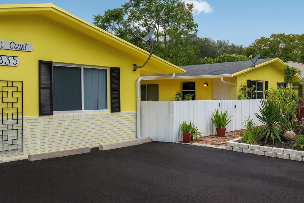 Photo of 635 SW 14th Terrace #1-9, Fort Lauderdale, FL 33312 (MLS # R11155932)