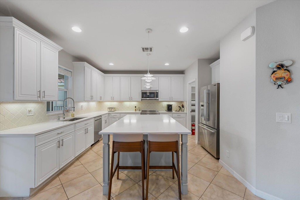 Photo of 10731 Ivanhoe Lane, Wellington, FL 33414 (MLS # B26041173)