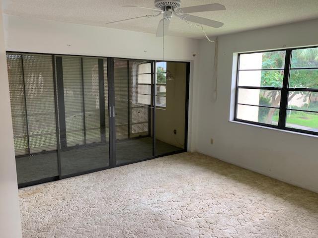 ISLAND HOUSE CONDOMINIUM PHASE I - Residential