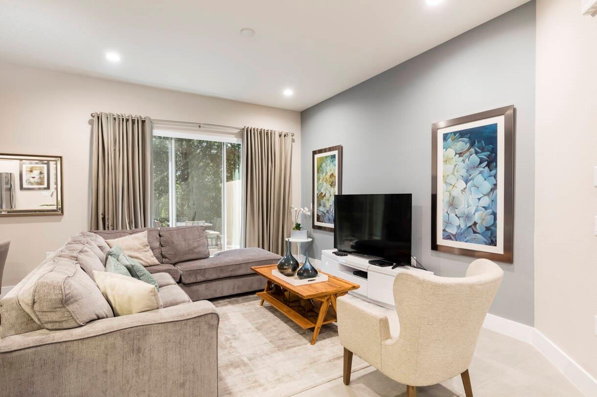 7514 SUNVILLE AVE 7514