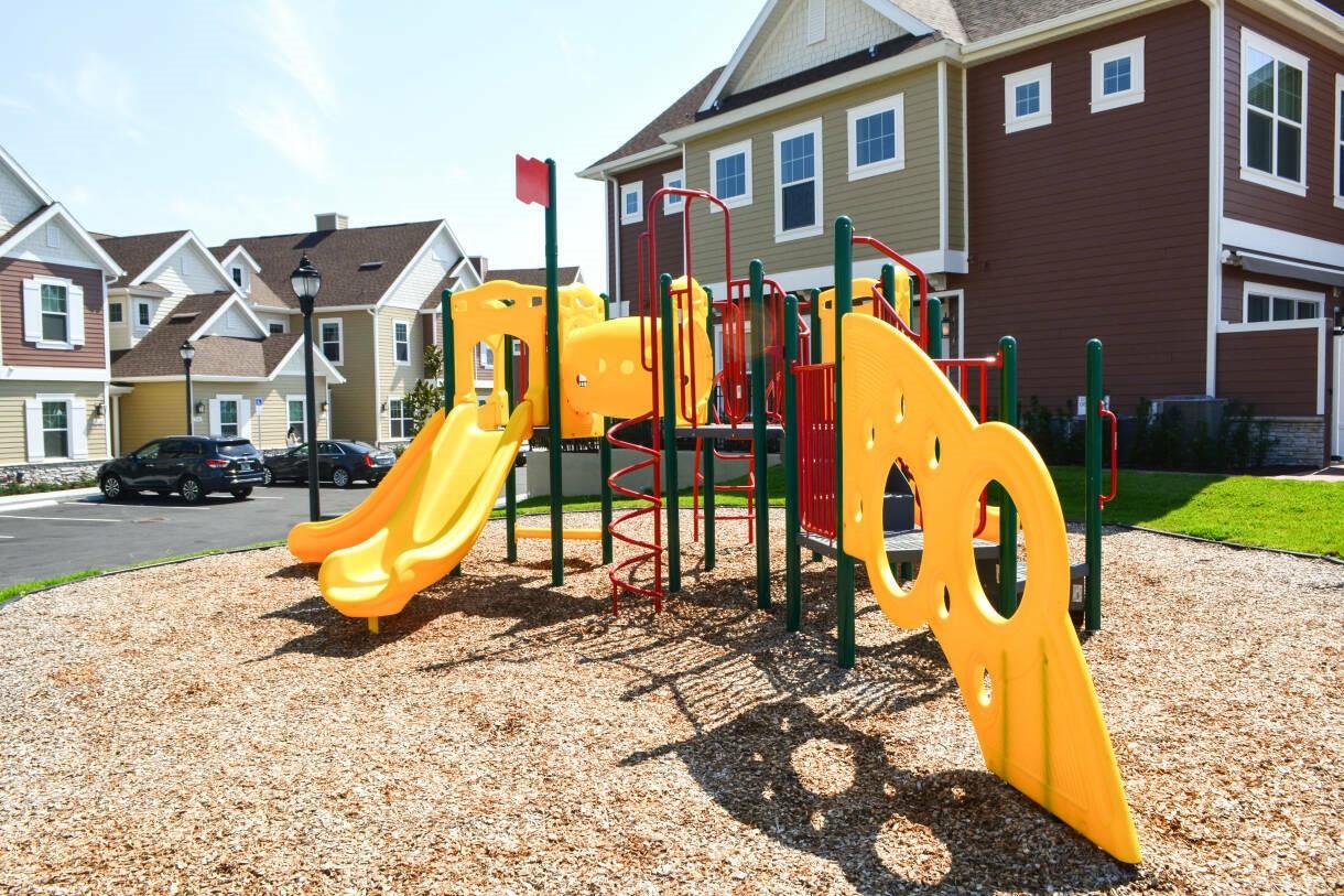 SUMMERVILLE RESORT - Residential