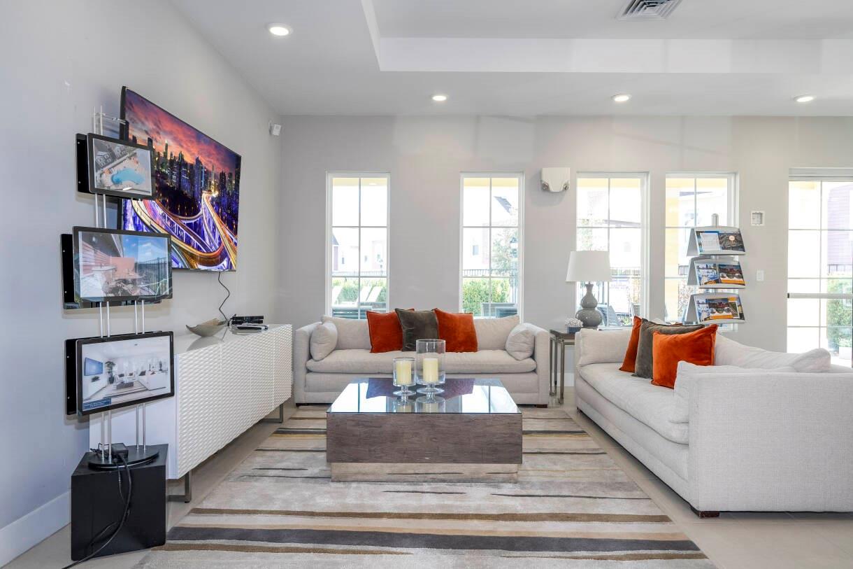 SUMMERVILLE RESORT - Residential