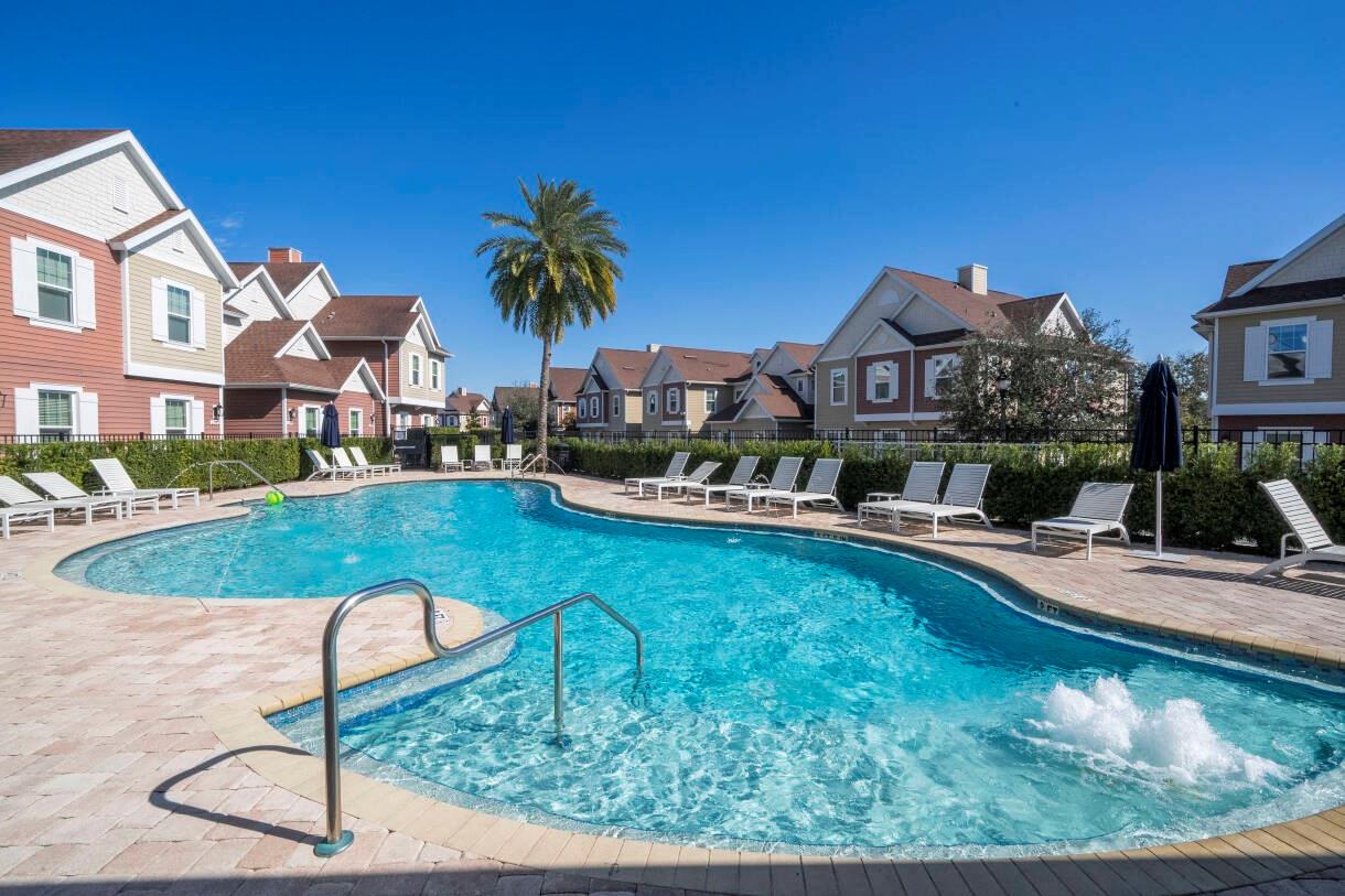 SUMMERVILLE RESORT - Residential