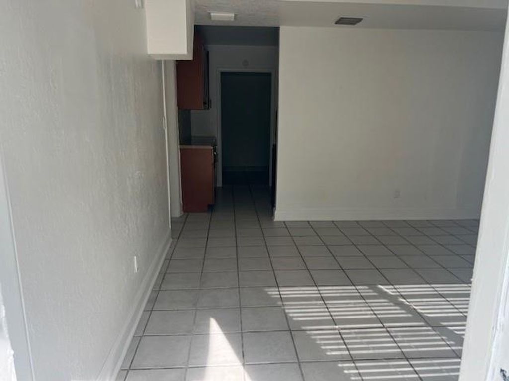 Photo of 101 Hibiscus Tree Drive, Lantana, FL 33462 (MLS # F10474727)
