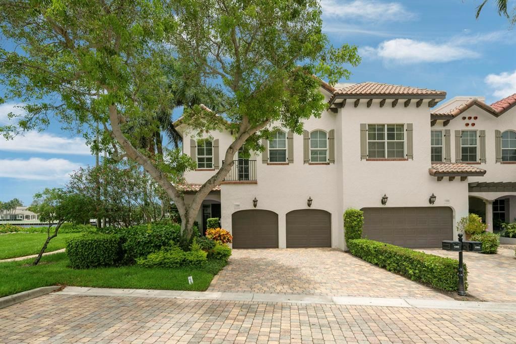 Photo of 1399 Estuary Trail, Delray Beach, FL 33483 (MLS # R10734871)