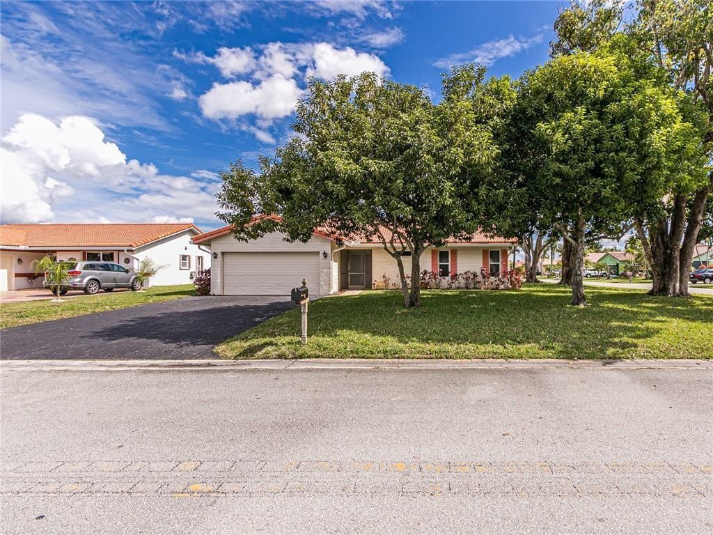 7000 NW 107th Avenue, Tamarac FL 33321