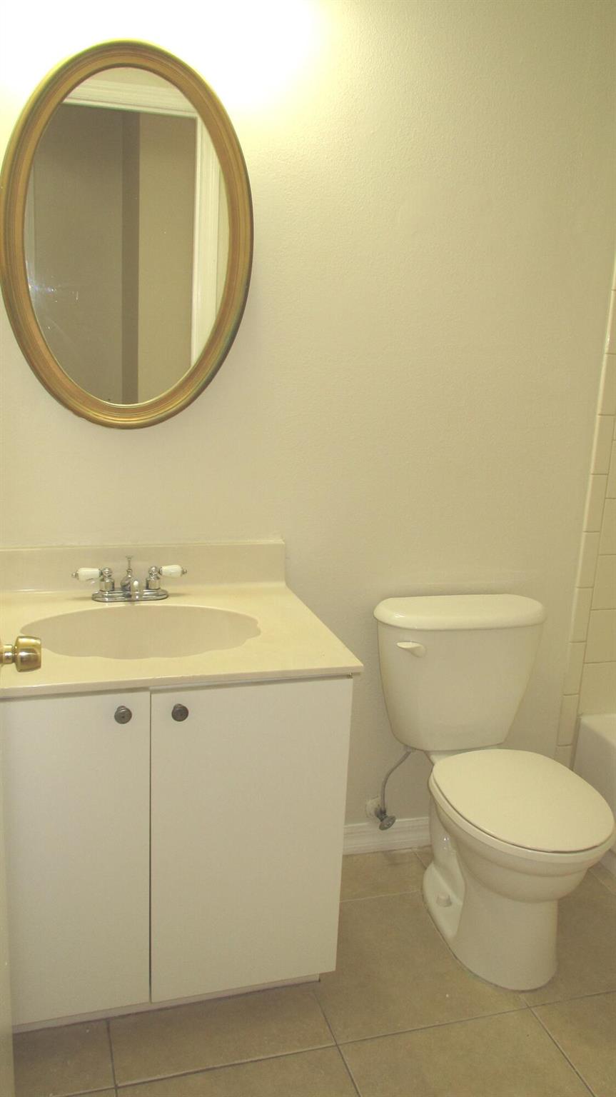 PORT ST LUCIE SECTION 41 - Residential Lease