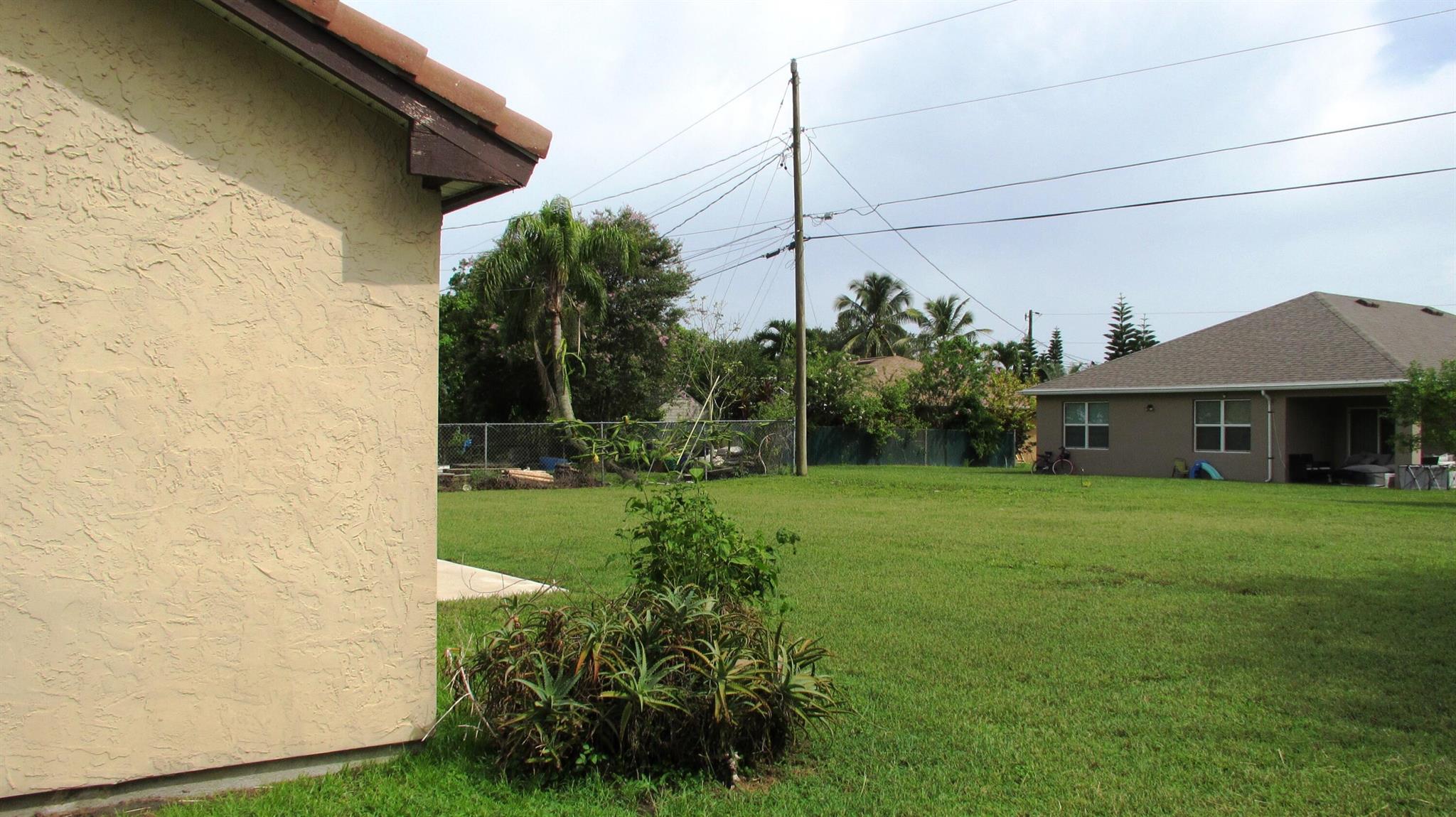 PORT ST LUCIE SECTION 41 - Residential Lease