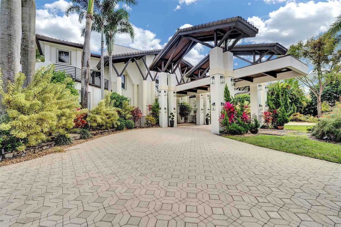 Pine Tree Estates - Residential