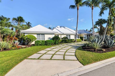 A home in Jupiter Inlet Colony