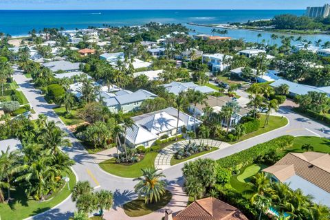 A home in Jupiter Inlet Colony