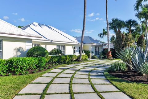 A home in Jupiter Inlet Colony