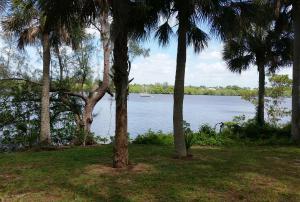 Kitching Cove waterfront. - Residential