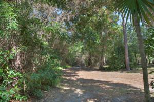 Kitching Cove waterfront. - Residential