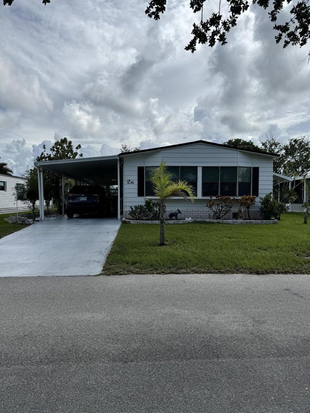 Photo of 63 Calle De Lagos, Fort Pierce, FL 34951 (MLS # R11000546)
